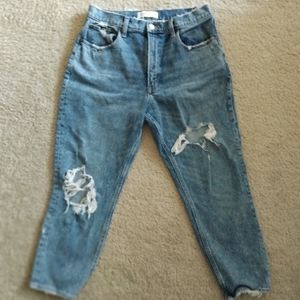 Abercrombie & Fitch High Rise Mom Jeans